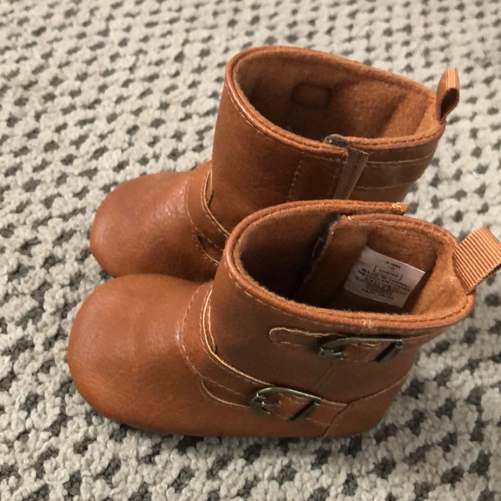 Infant OLD NAVY Boots!